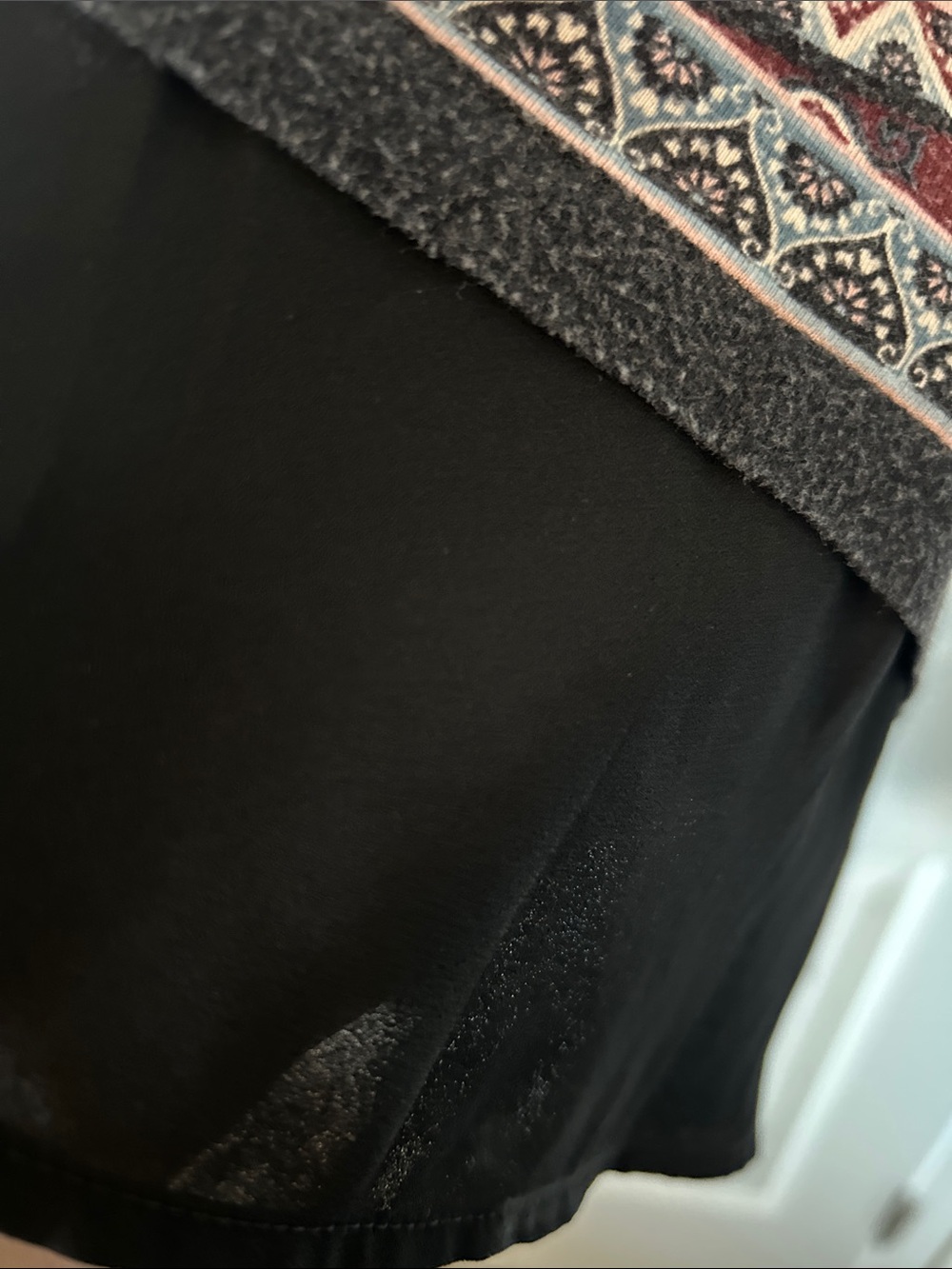 Rose & Olive Burgundy and Blue Paisley Tunic - Picture 5 of 6